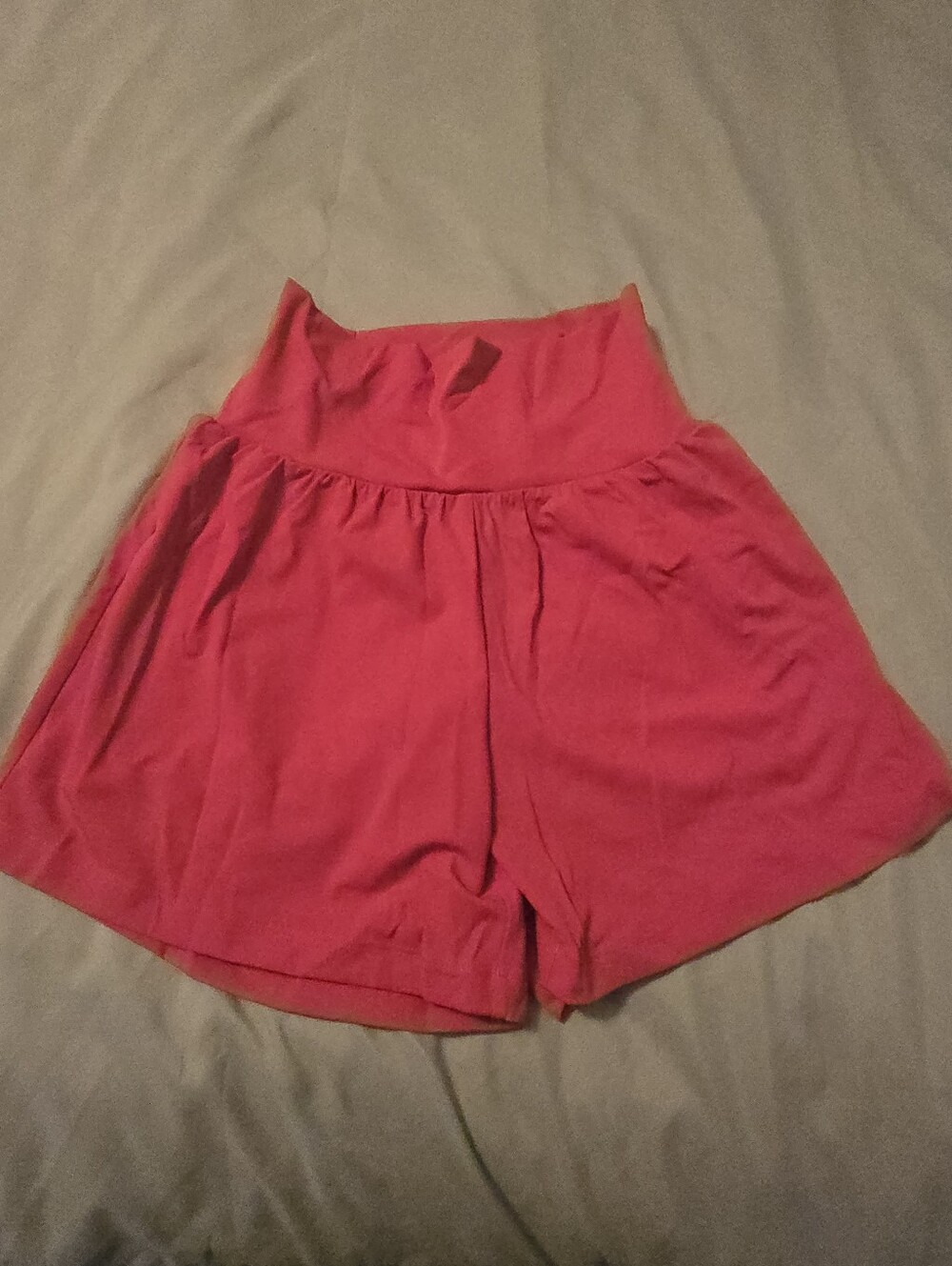 HALARA High-Waist Red Softly Airy Shorts